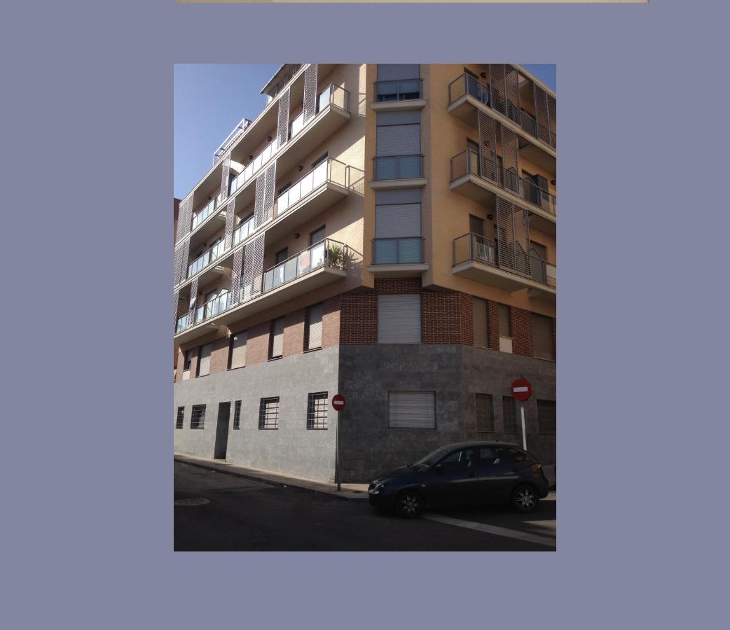 Stunning 2-Bed Apartment In Pego Exterior foto